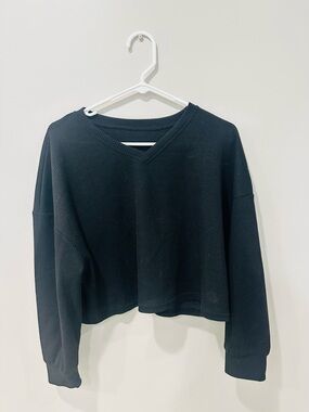 Women’s Black V-Neck Waffle Knit Long Sleeve Top